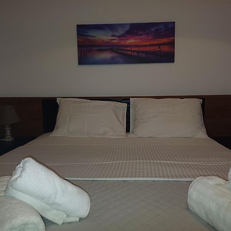 G.Tzanis Luxury Apartments Parga Esterno foto